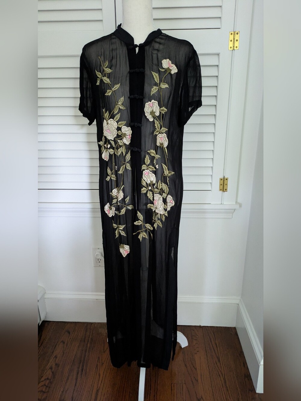 T Rose, 90s Embroidered Duster Dress: Y2K Asian Inspired Cheongsam
